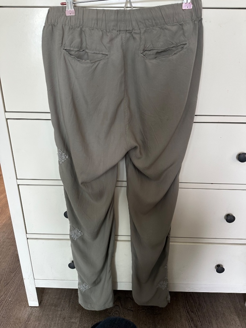 Sundance Tone it Up Embroidered Pull-on Pants - Picture 4 of 5